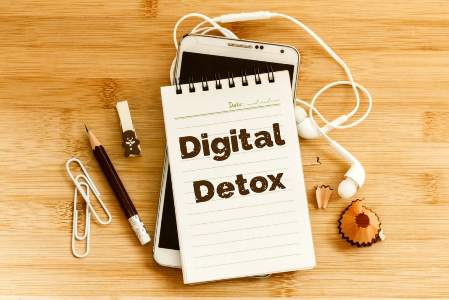 10 Smart Ways To Digital Detox - Rathinam Group Of Institutions